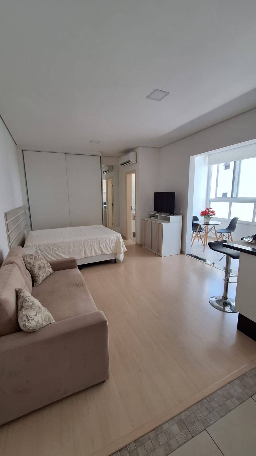 #374 - Loft para Locação em Mogi das Cruzes - SP
