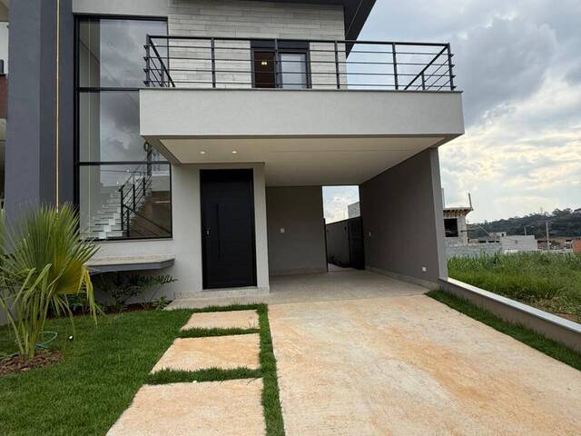 #486 - Casa em condomínio para Venda em Mogi das Cruzes - SP
